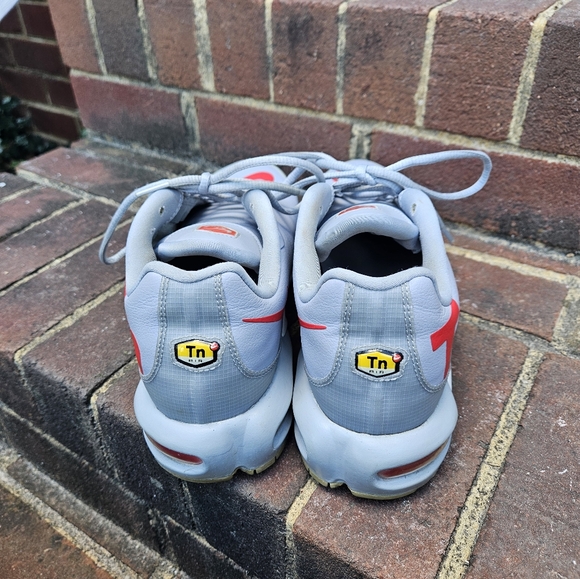 Nike Air Max Plus TN SE - Picture 5 of 6